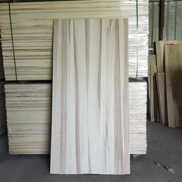 Papan Poplar Hibrida